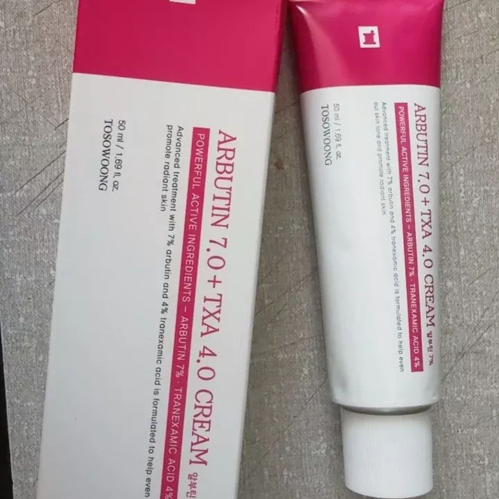 LUMIGLOW - CREME FACIAL COM ARBUTINA